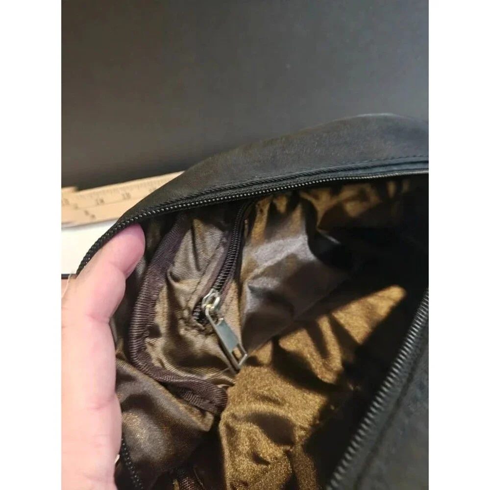 Unisex Black Nylon Travel Toiletry Bag / Dopp Kit / Cosmetic Organizer